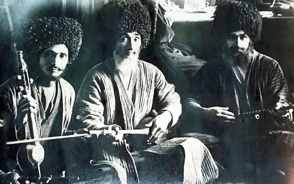 Имя в туркменской музыке: Сары бахши и его песня, которая старше человеческой памяти…