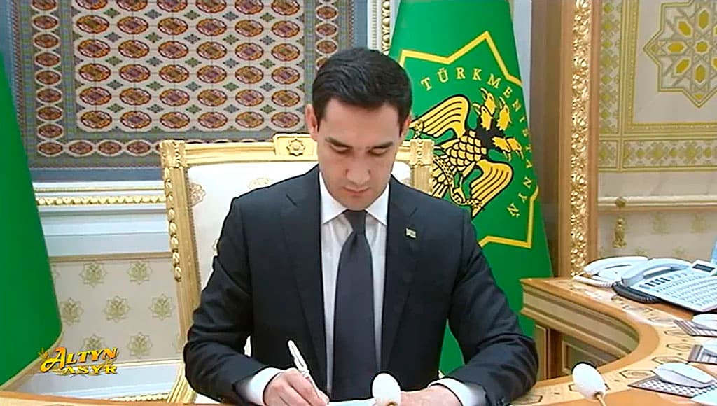 Deputy Prime Minister for Trade received a severe reprimand with a final warning