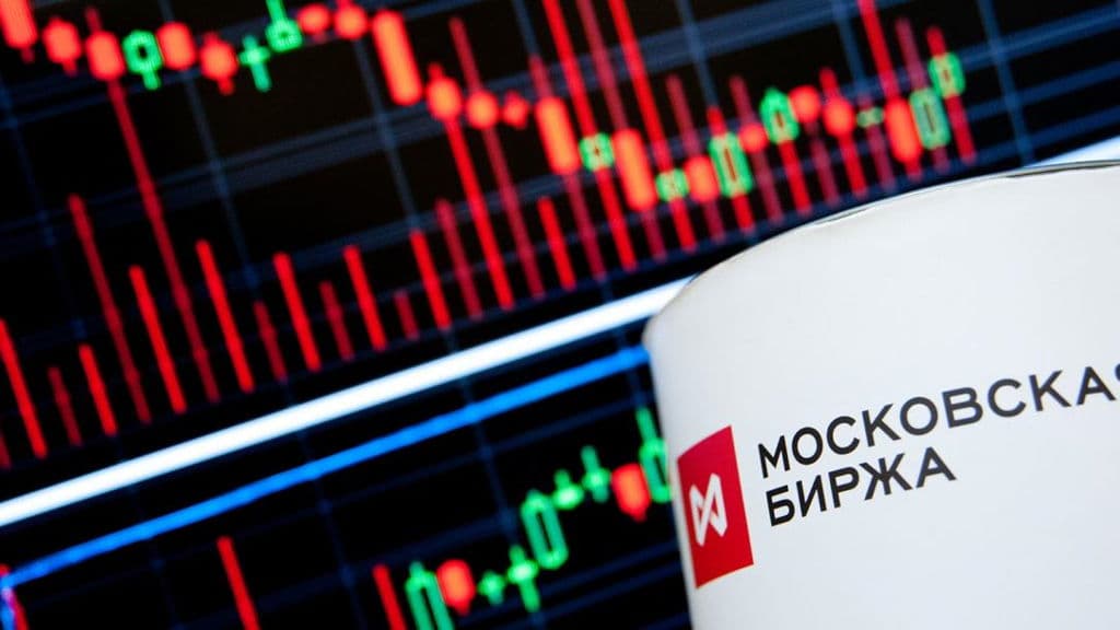 Мосбиржа начнет торги валютами Узбекистана, Армении и ЮАР