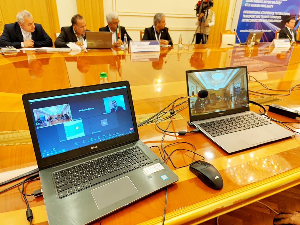 Туркменистан инициировал активизацию двух региональных транспортных коридоров