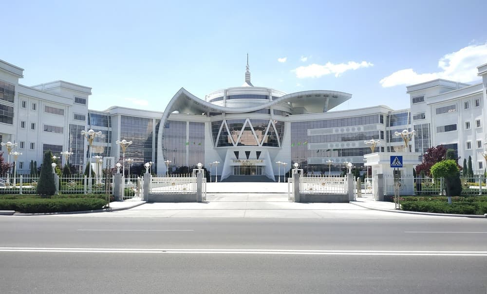 v-turkmenistane-projdet-konkursnaya-vystavka-posvyashchennaya-arhitekture-i-dizajnu