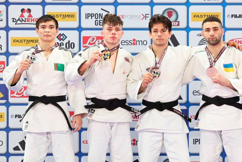 Туркменский дзюдоист завоевал серебряную медаль на открытом чемпионате Европы в Италии