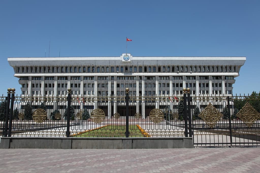 President Zhaparov invited Gurbanguly Berdimuhamedov to pay an official visit to Kyrgyzstan