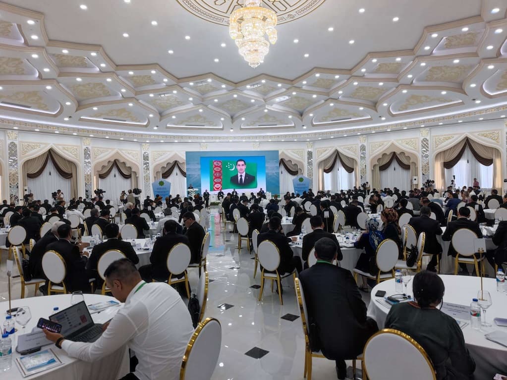 "Turkmenaragatnashyk": what systems provide the digital landscape of the city of Arkadag