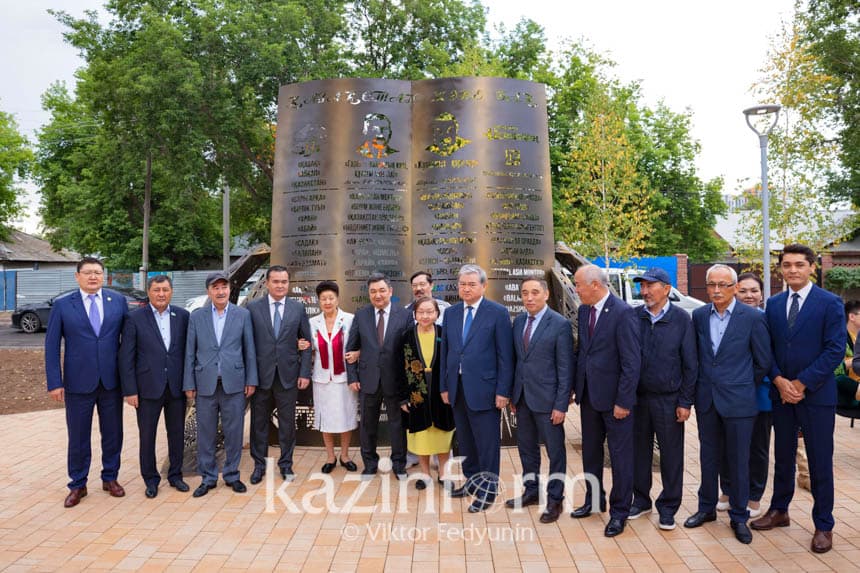 An Alley of Journalists has appeared in Astana