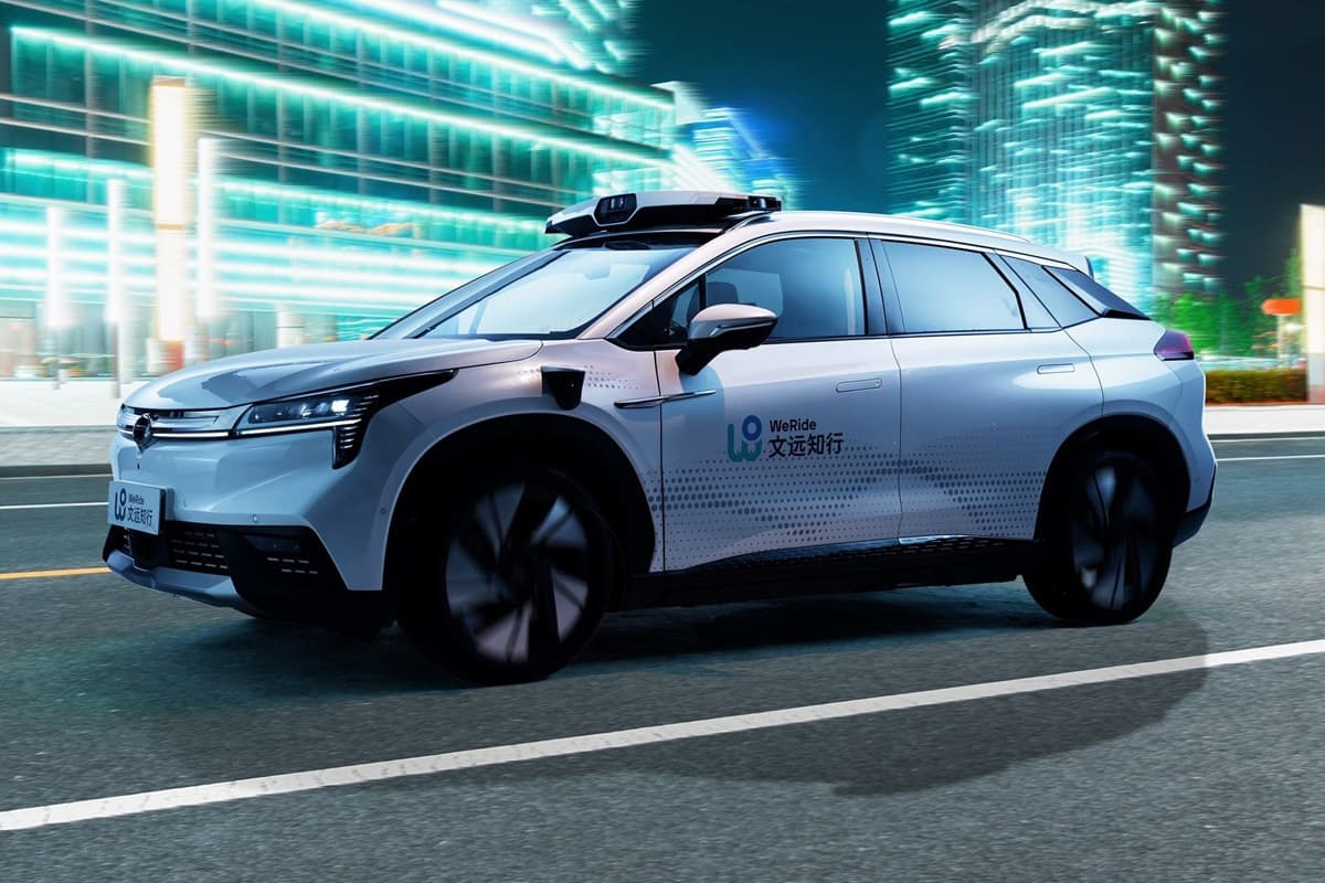 UAE approves first license for self-driving cars