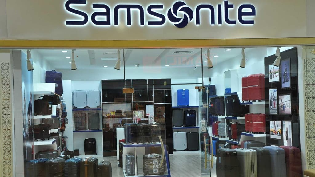 Магазин Samsonite в ТРЦ «Беркарар» объявил скидки от 30% до 40% на всю продукцию