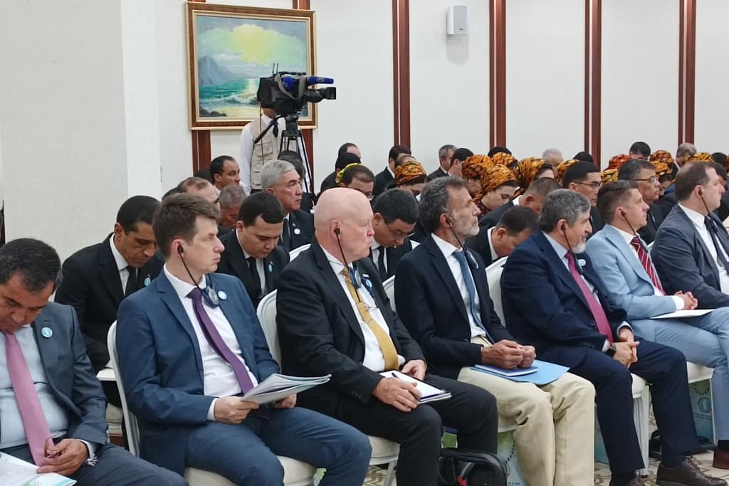 Научно-практическая конференция ко Дню Каспийского моря стартовала в «Авазе»