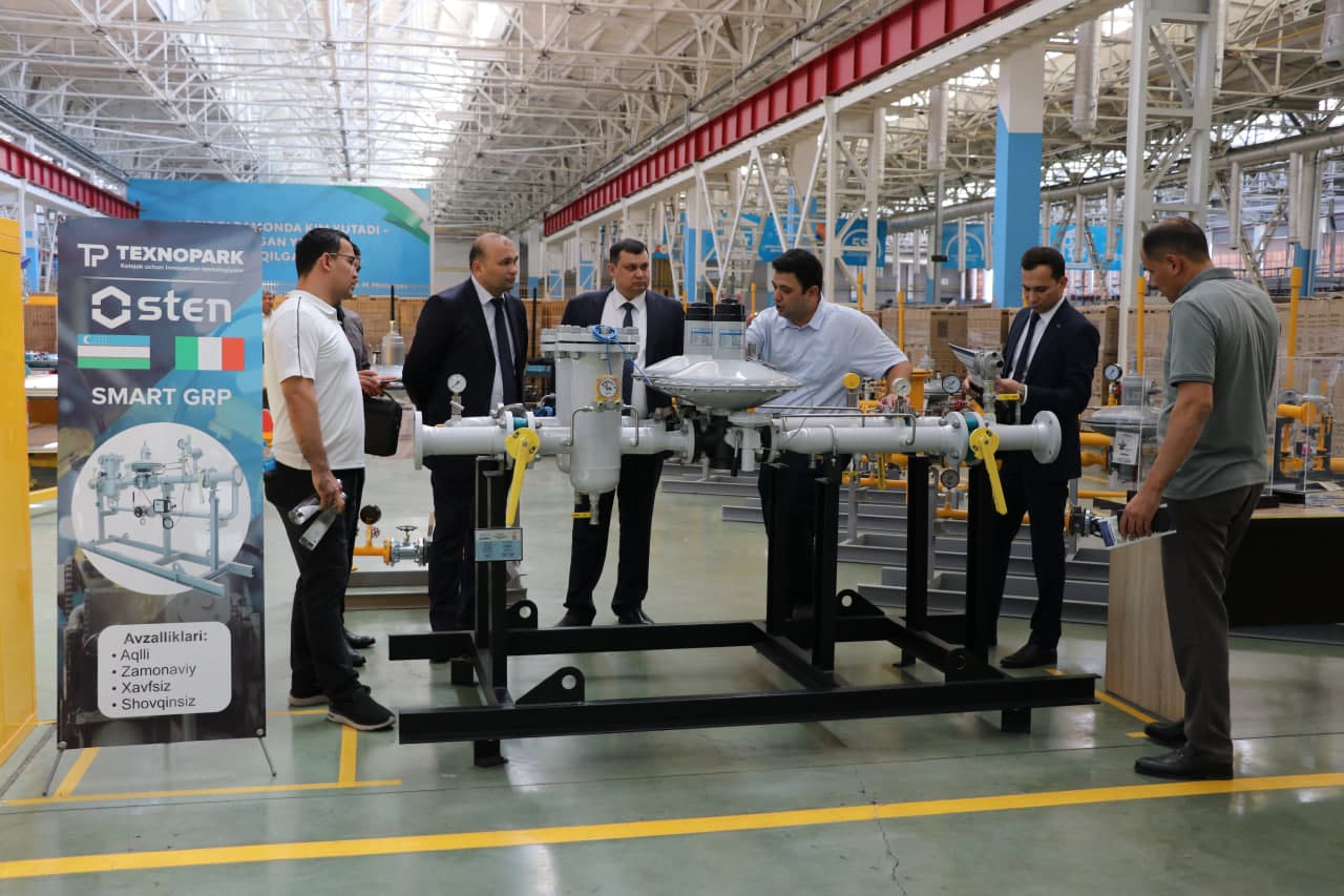 Turkmengaz delegation visits Uzbek industrial enterprises