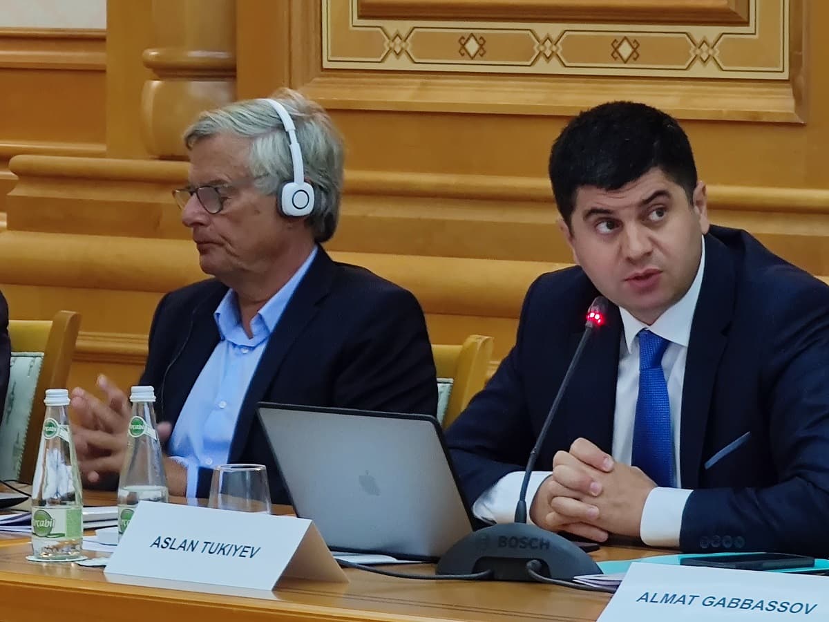 В Ашхабаде проходит региональный семинар для судей по административным искам: что обсуждают?