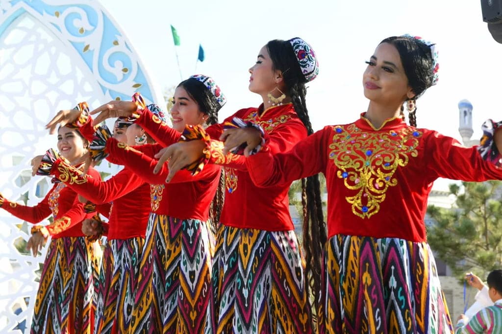 The Turkmen fashion House will take part in the festival of folk and applied art in Uzbekistan