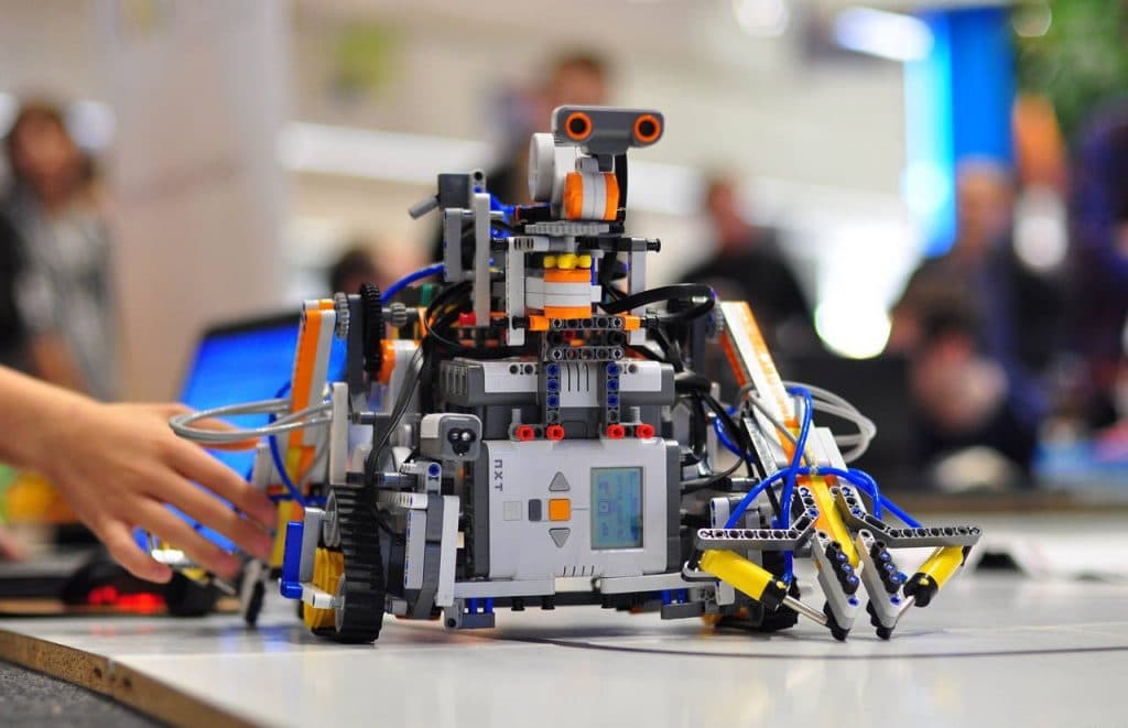 The Ministry of Education of Turkmenistan and the UN Children's Fund will hold a Festival of robots