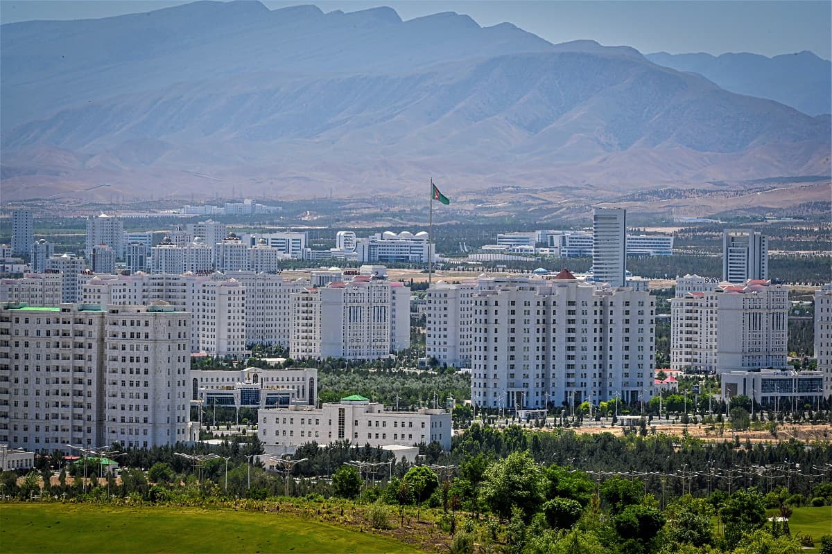 The President of Turkmenistan signed a decree on pardoning 1,180 convicted citizens