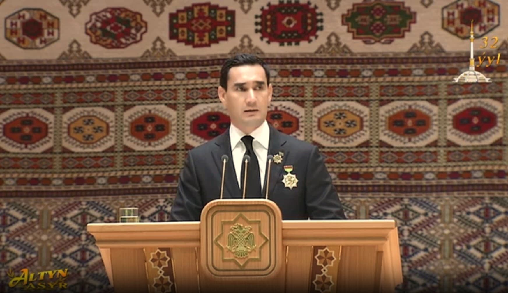 prezidentu-serdaru-berdymuhamedovu-prisvoeno-zvanie-geroya-turkmenistana