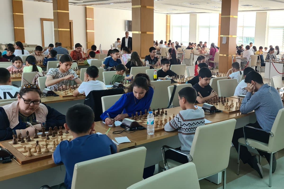 The largest tournament in the history of Turkmen chess started in Ashgabat