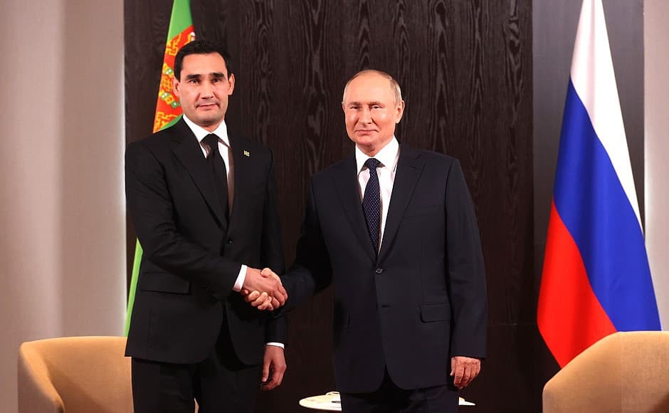 Serdar Berdimuhamedov congratulated Putin on his birthday over the phone
