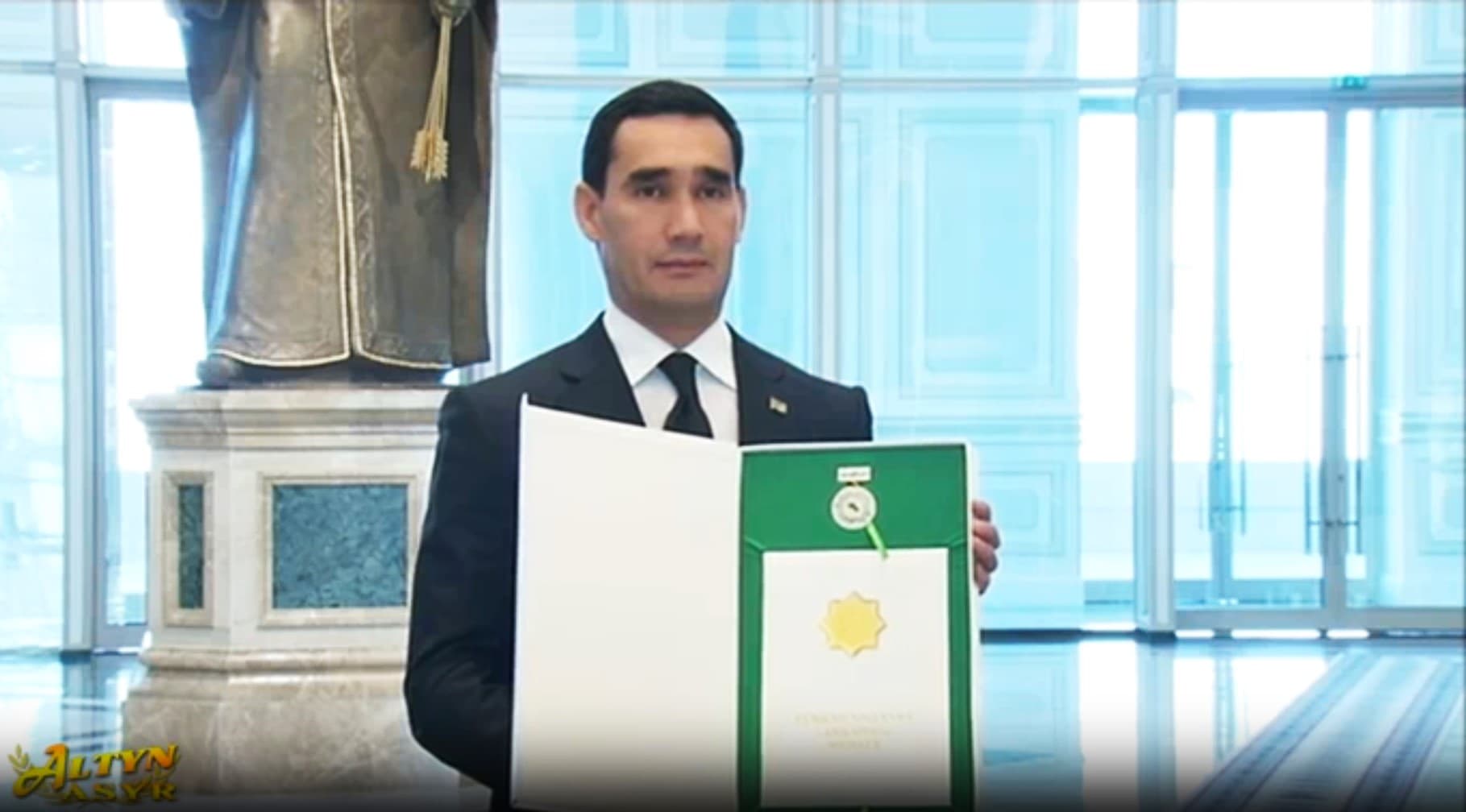 President Serdar Berdimuhamedov was awarded the Arkadag Medal