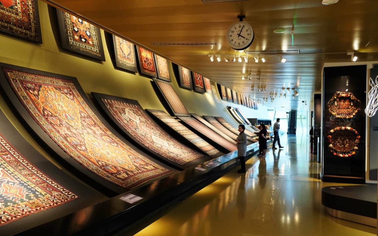 Turkmen specialists participate in conference "Carpet - symbol of Turkic world" in Baku