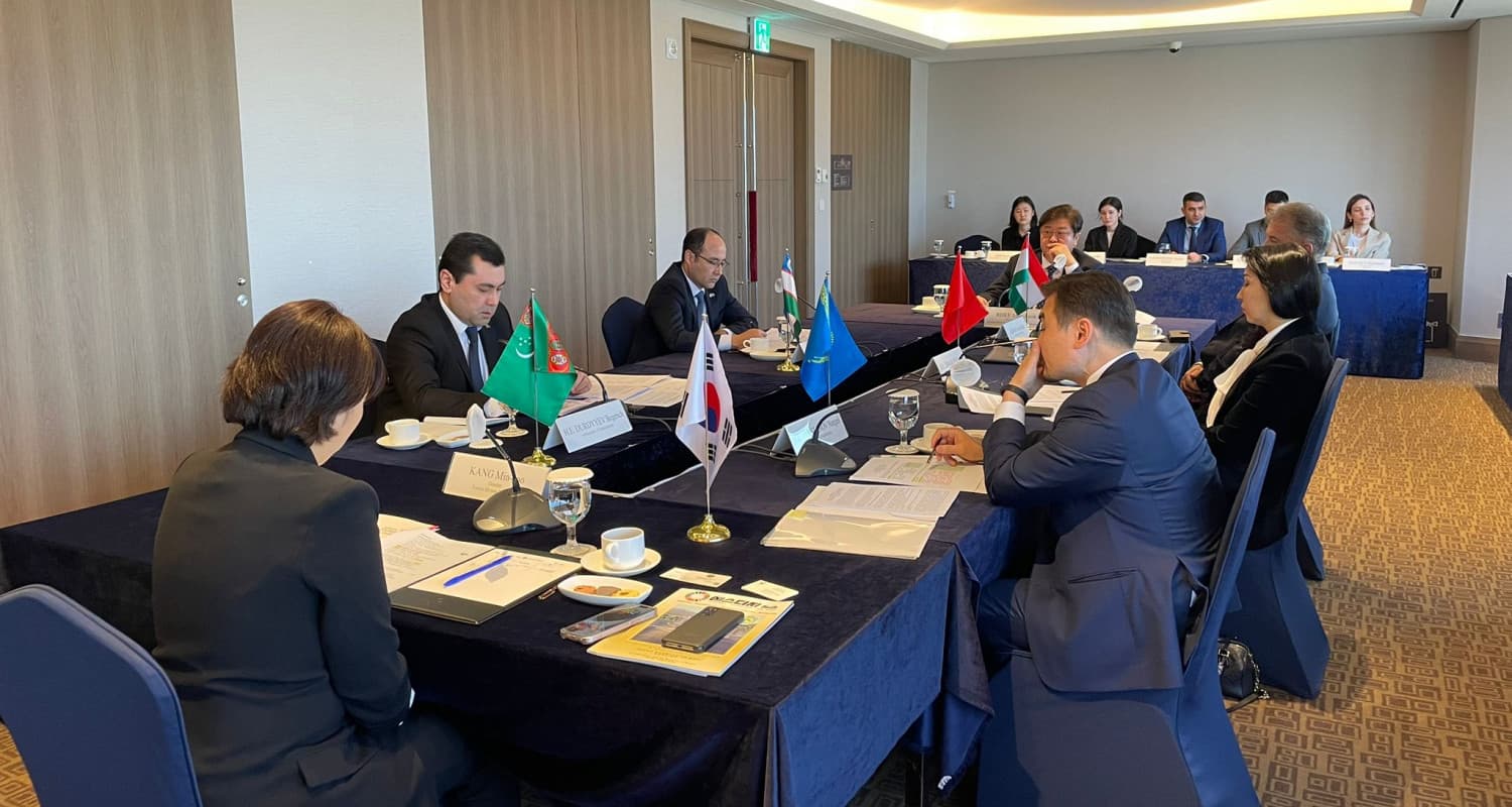 The agenda of the upcoming Central Asia-Republic of Korea Forum in Ashgabat was discussed in Seoul