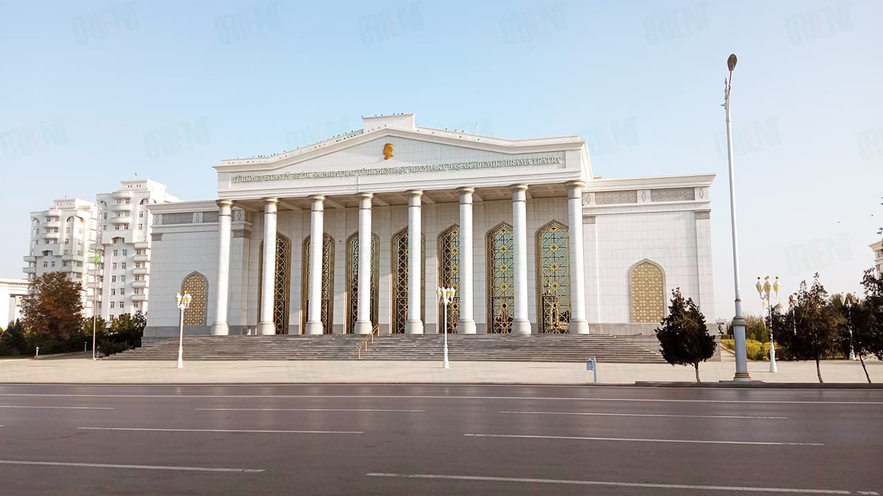 Репертуар Главного академического драматического театра Туркменистана имени Великого Сапармурата Туркменбаши с 3 по 10 января