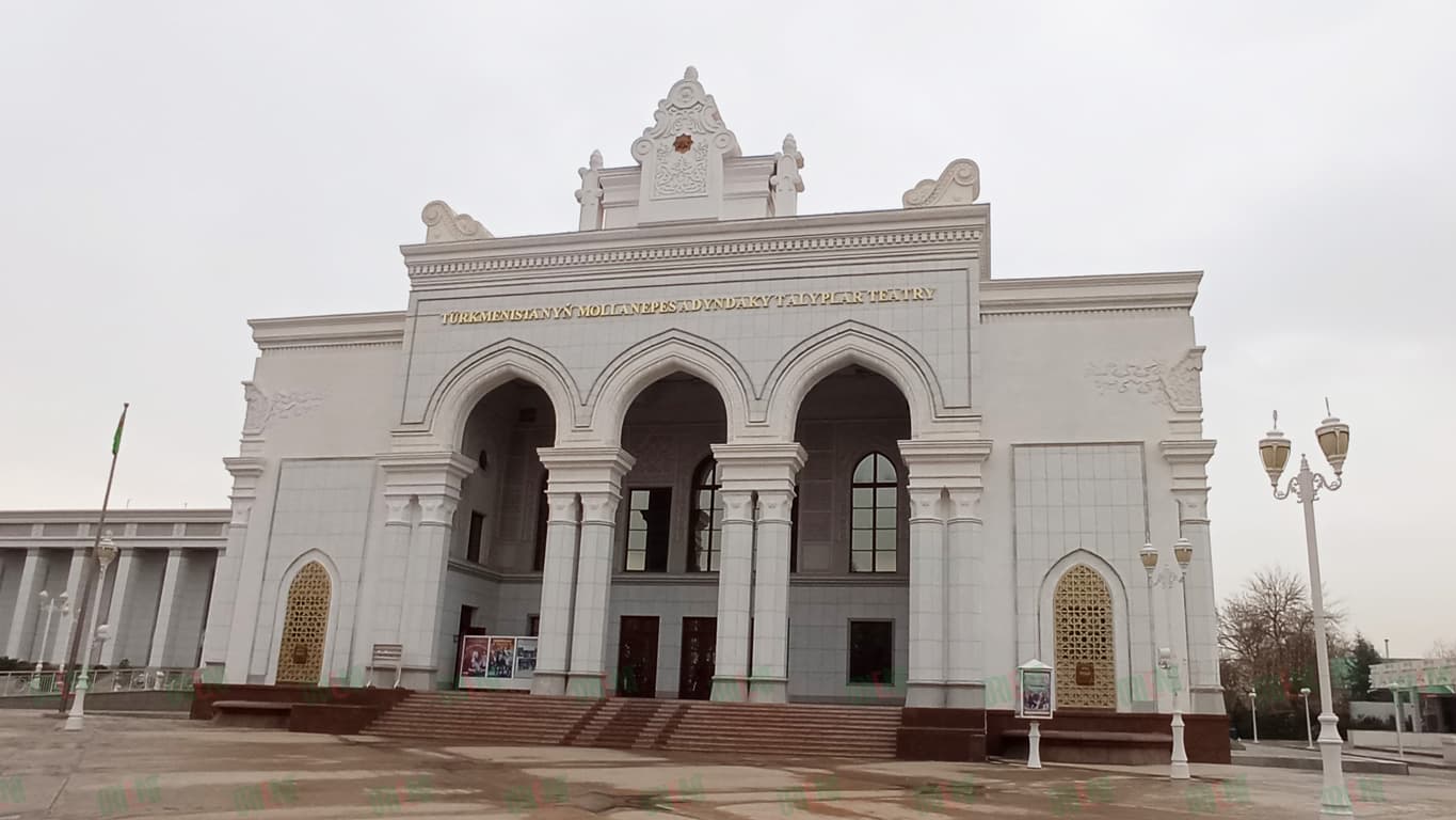 Репертуар Студенческого театра Туркменистана имени Молланепеса с 5 по 10 января
