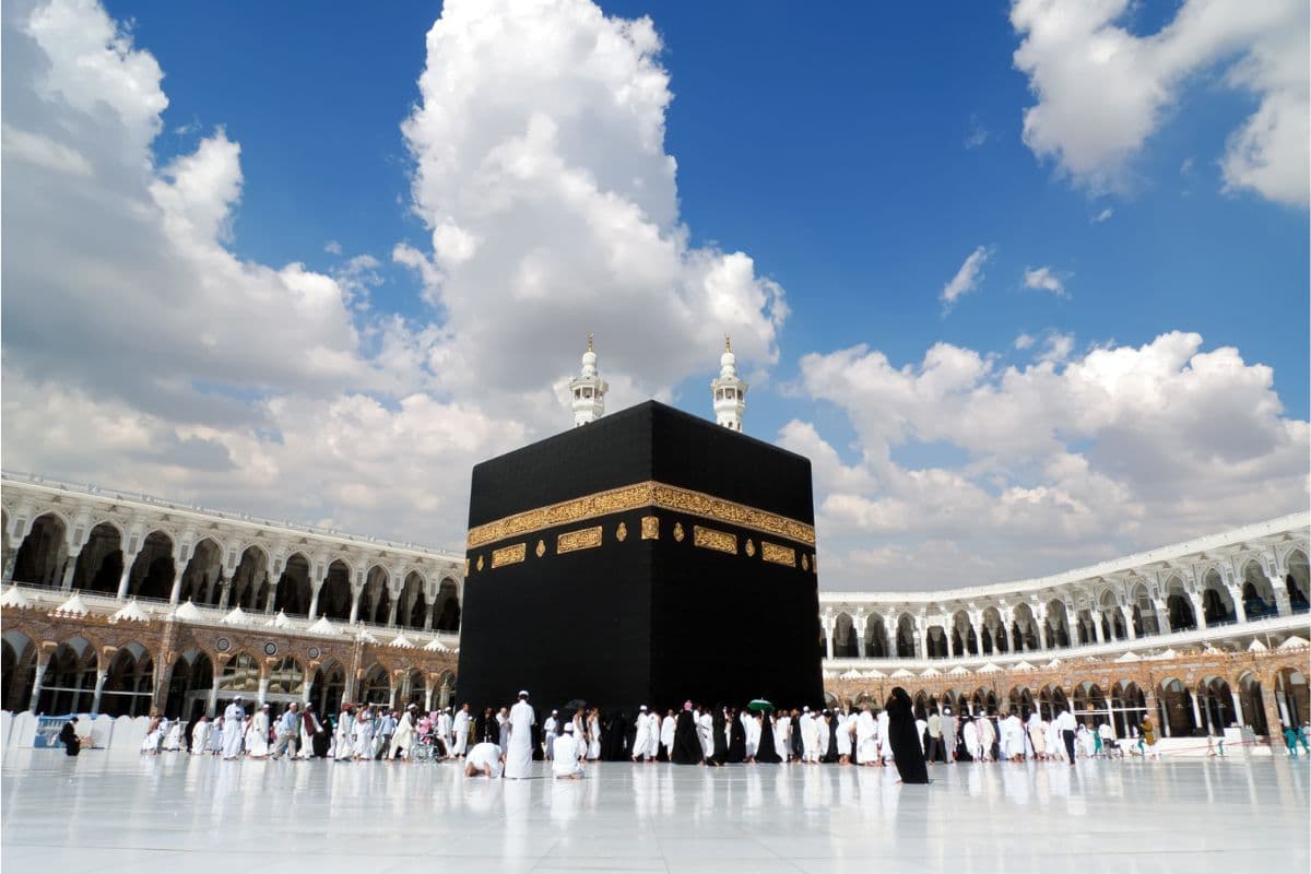 Saudi Arabia opens registration for Hajj 2025