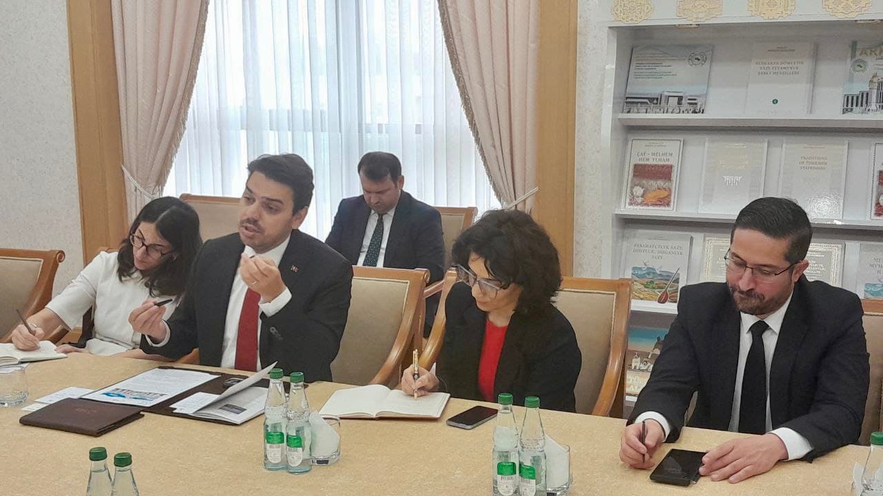 Abdullah Eren visited leading universities of Turkmenistan