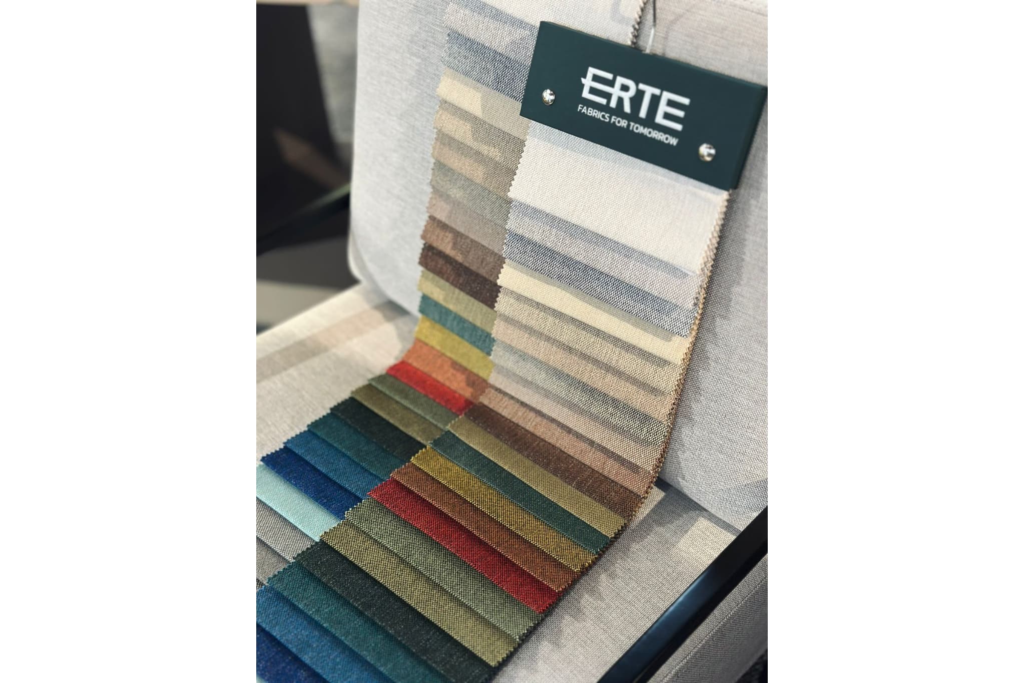 A new textile brand, ERTE, is gaining popularity in Turkmenistan