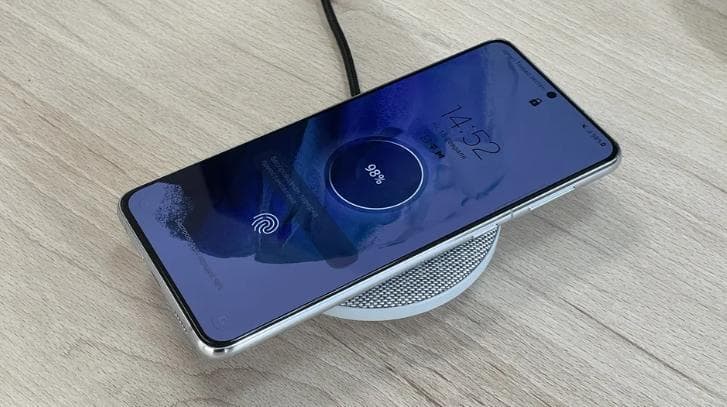 An AI-powered wireless charging system proves more stable and efficient