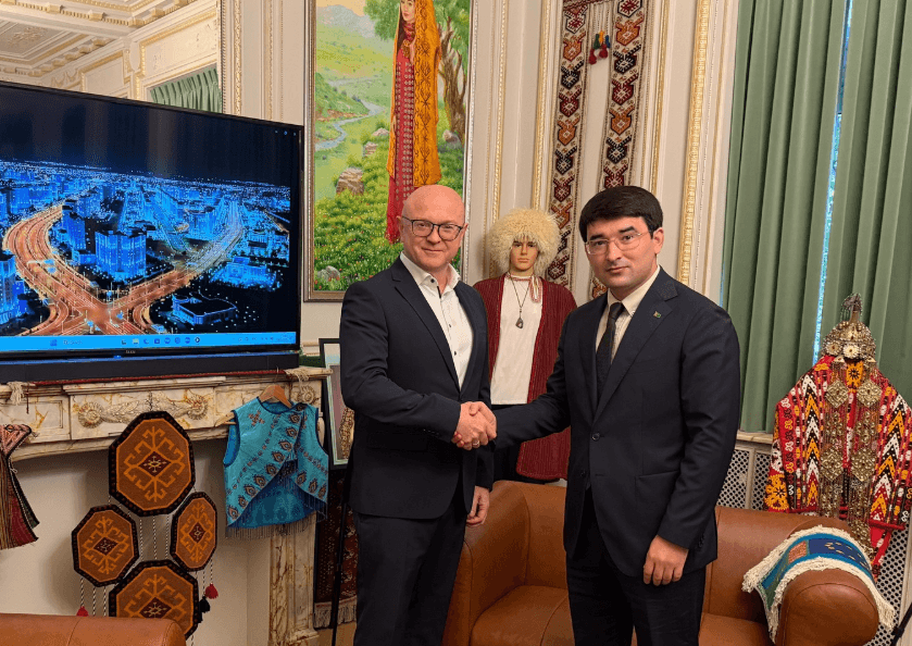 Руководитель Van Oord подтвердил участие в международном энергетическом форуме Туркменистана