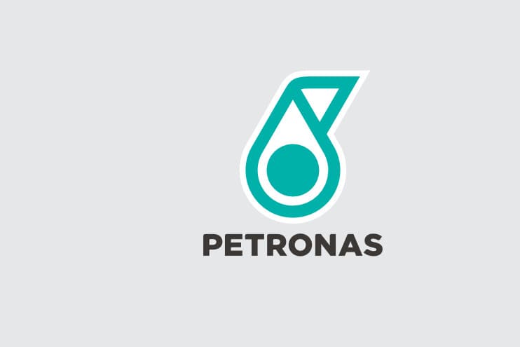 PETRONAS в Туркменистане провела посадку деревьев и очистку на побережье Каспия