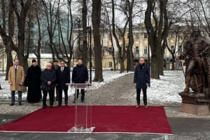 monument-and-exhibition-marking-300th-anniversary-chancellor-ivan-osterman-were-opened-moscow