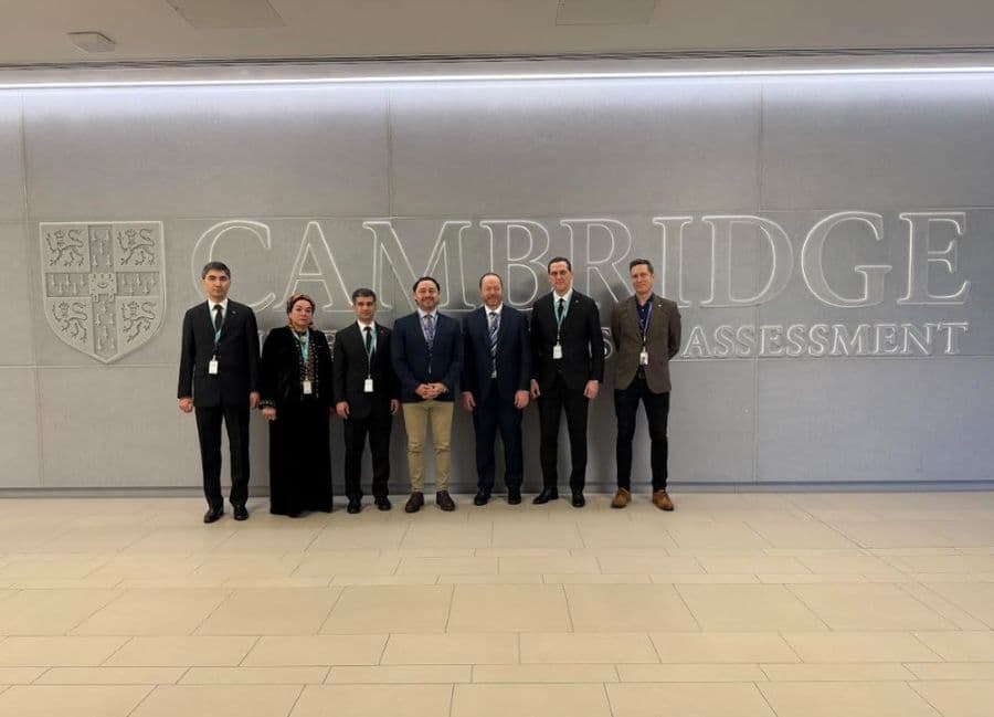 university-leaders-turkmenistan-attend-professional-development-courses-cambridge