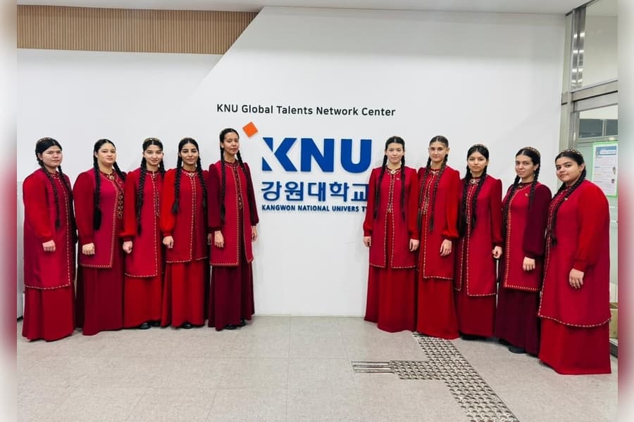 feel-korea-turkmenskie-studenty-yazykovuyu-stazhirovku-yuzhnoj-koree