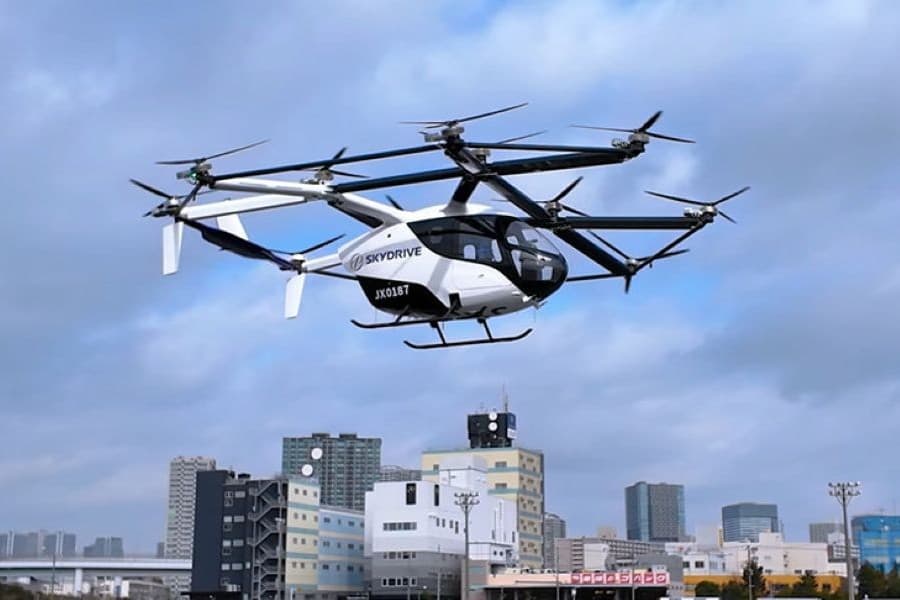 compact-flying-car-was-successfully-tested-tokyo