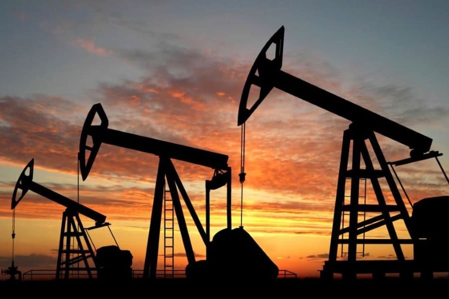 kuwait-temporarily-reduces-oil-production-ensure-supply-security