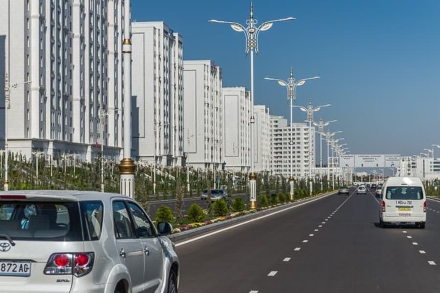 april-coming-what-expect-weather-turkmenistan