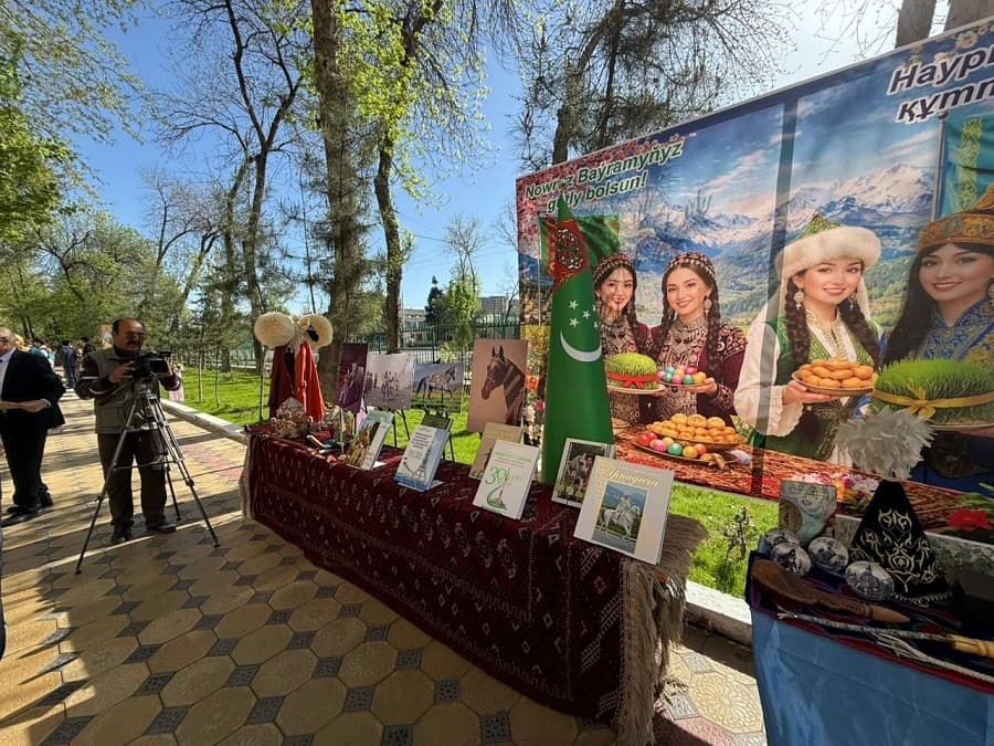 turkmenistans-cultural-heritage-presented-tajik-state-institute-culture-and-arts