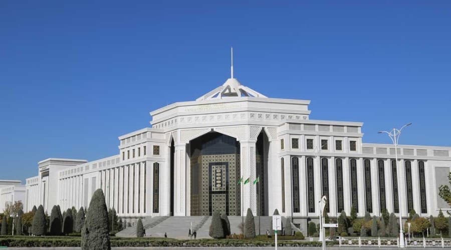 President of Turkmenistan makes personnel changes in universities