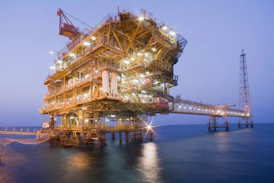 Иран увеличивает добычу газа на сухопутных месторождениях