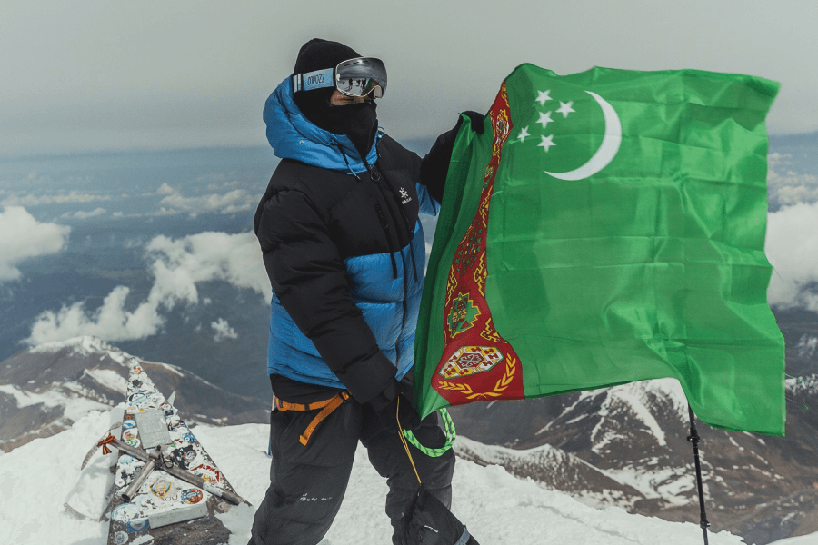 Turkmen Citizen Reaches the Highest Peak in Europe