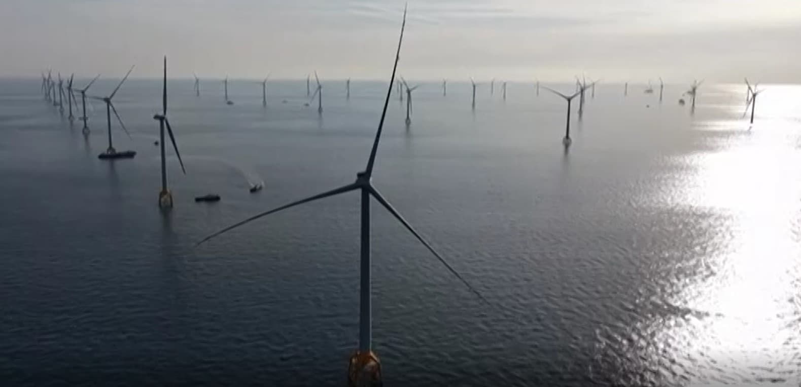 Китай запустил самый глубоководный коммерческий проект морской ветроэнергетики