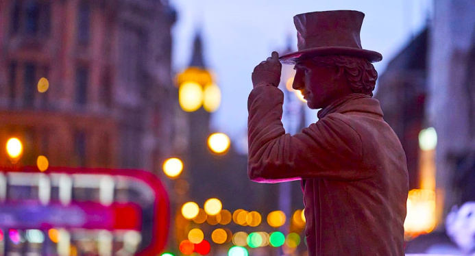  Willy Wonka's chocolate sculpture unveiled at Trafalgar Square in London