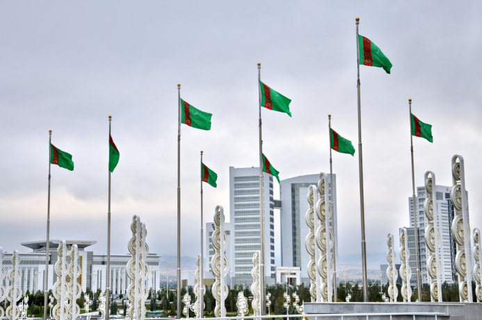  Gurbanguly Berdimuhamedov and Ilham Aliyev Had a Telephone Conversation