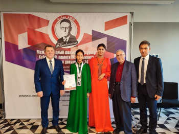 A young chess player from Turkmenabat takes silver at the tournament of the CIS countries