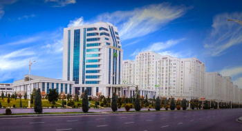 Türkmenistanda Halkara senagatçylar we telekeçiler uniwersitetini döredildi