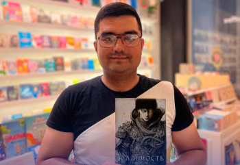 «Read it» kitap dükanynda ýazyjy bilen duşuşyk