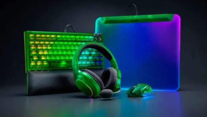  Razer представляет коллекцию Phantom: прозрачный дизайн и яркая подсветка