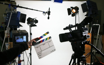 «Türkmenfilm» daşary ýurtlarda Magtymguly Pyragy barada dokumental filmleri surata düşürer