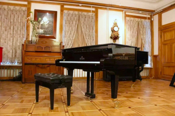 A renowned pianist will perform compositions by a Turkmen composer at the Scriabin Museum in Moscow